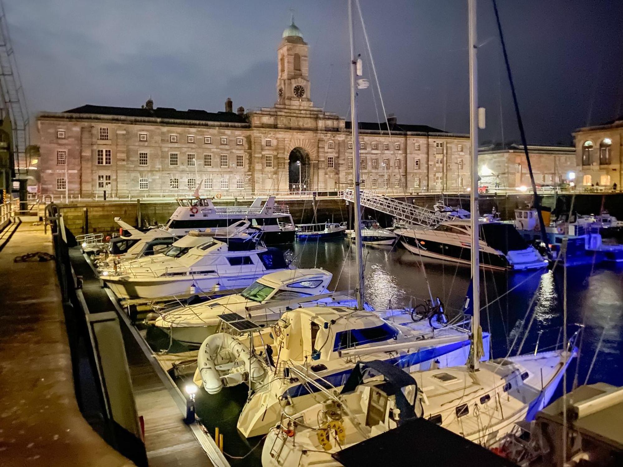 The Sail Loft - Royal William Yard Apartment Millbrook Exterior photo